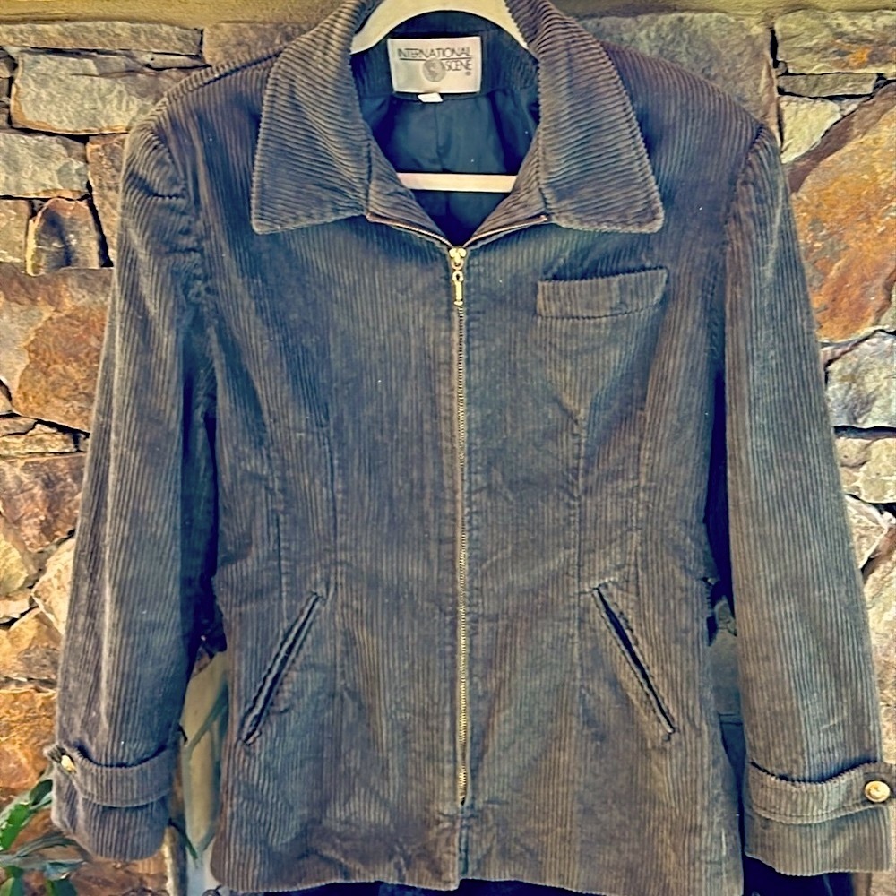 Kaki Green Corduroy Jacket Size 14; Fully Lined, Mid Thigh Length; Classic Style